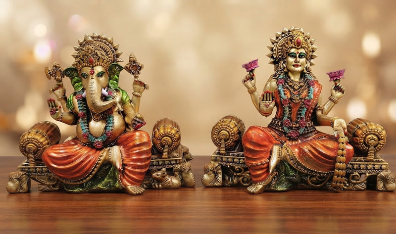 Brass Lakshmi Ganesh idol set, front view
